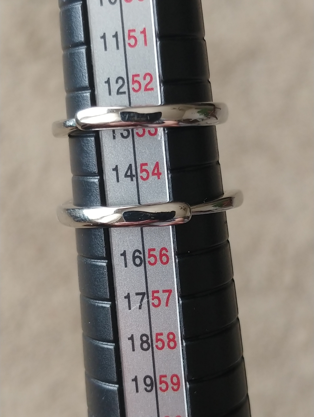 Moissanite Rings-2 - Picture 4 of 8